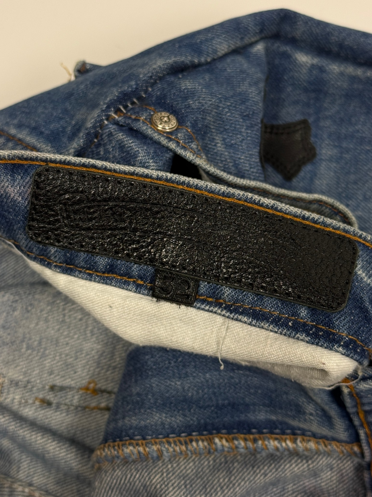 Chrome Hearts Cross Patch Levi's 517 Blue Levi's Jeans