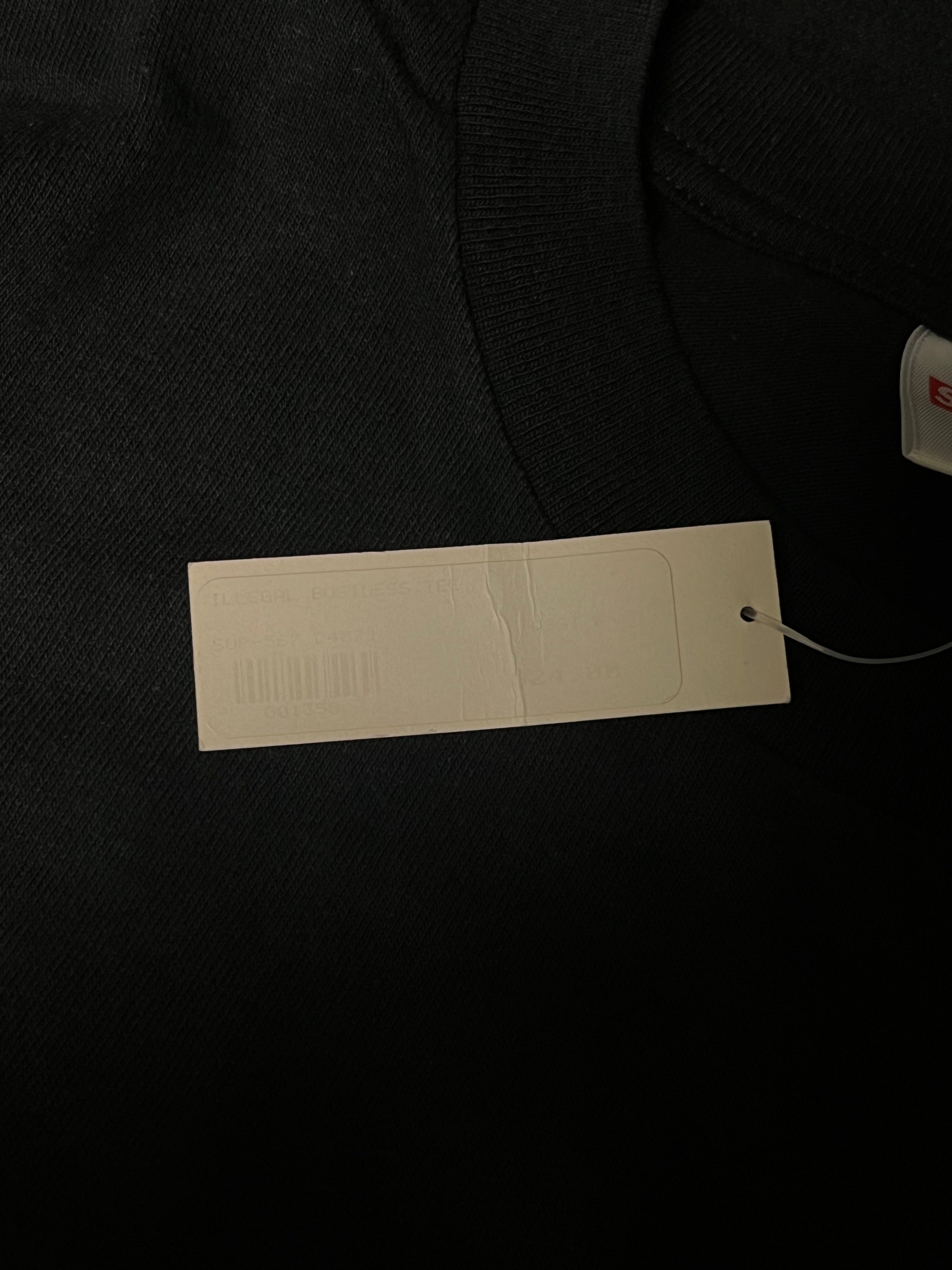 2005 Supreme Illegal Business Controls America Black Tee