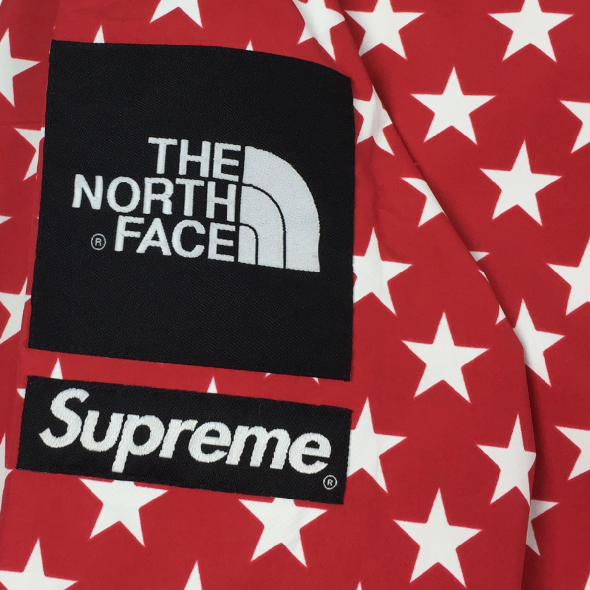 2015 Supreme x The North Face Packable Red Stars Coach