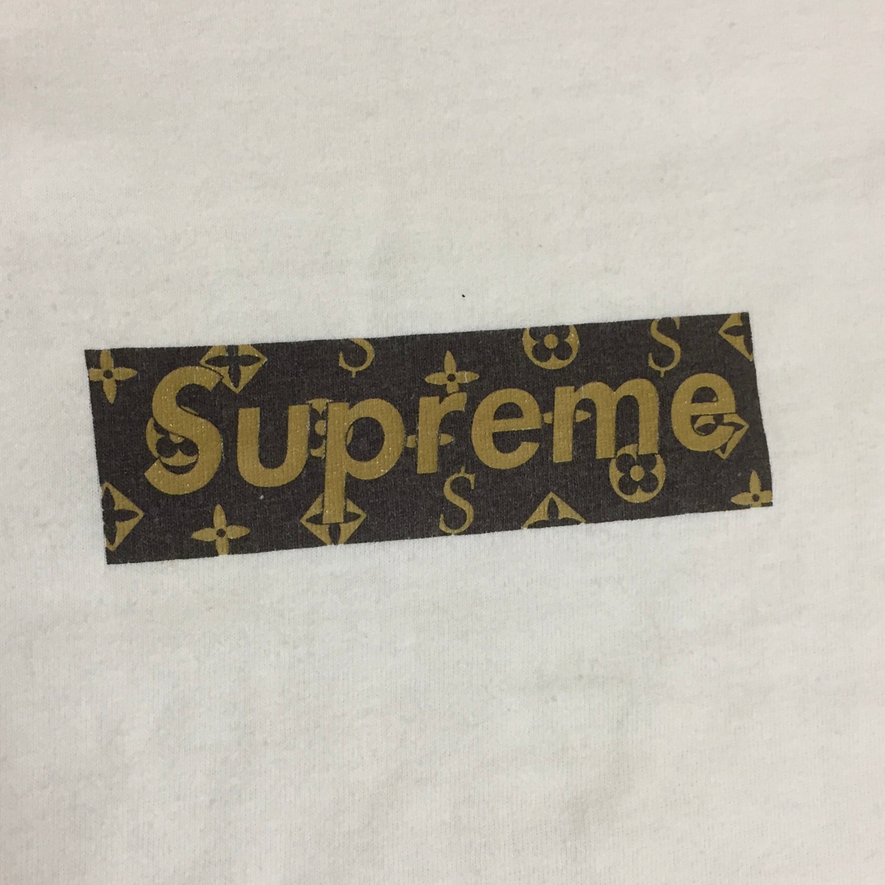 2000 Supreme LV White Monogram Box Logo Tee
