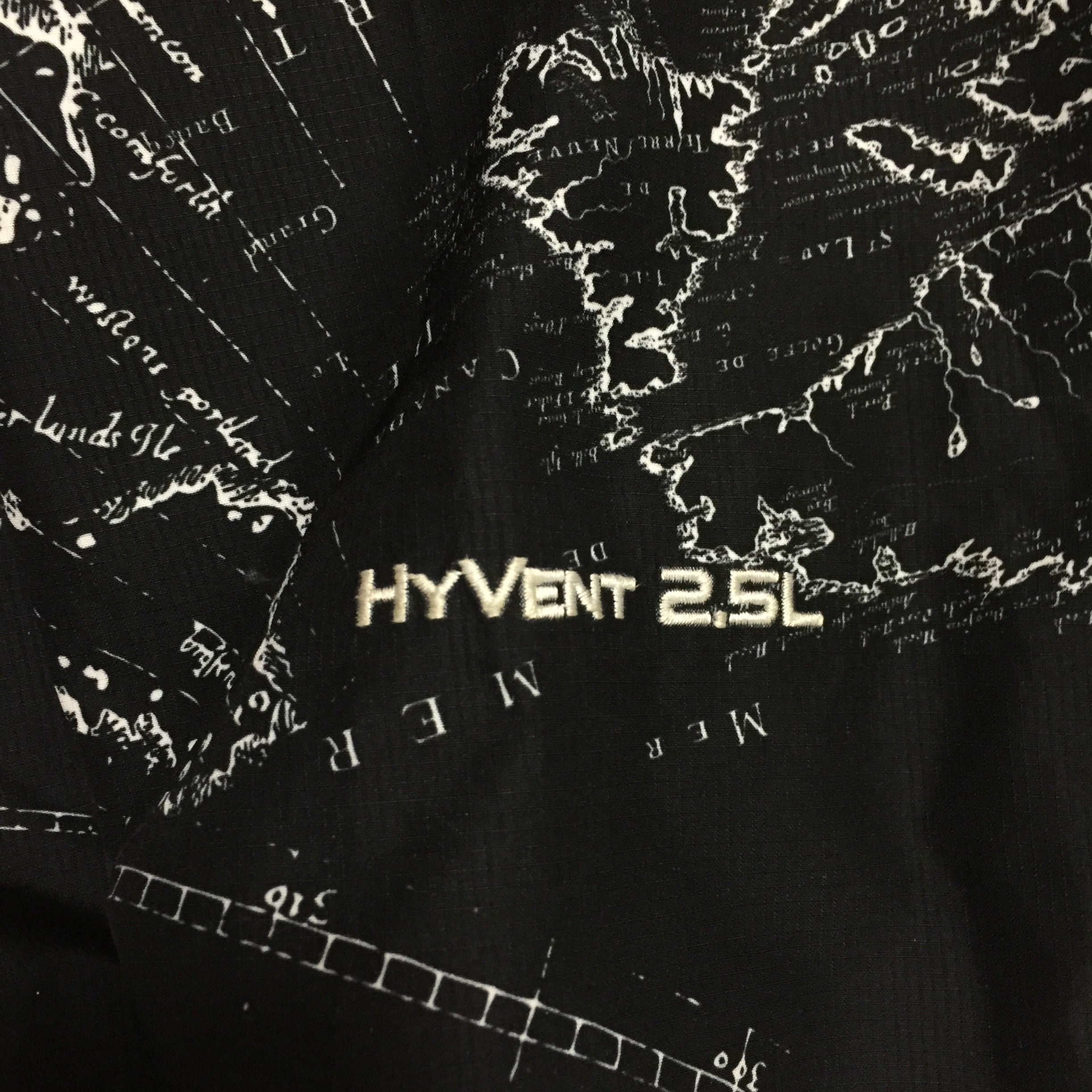 2012 Supreme x The North Face Venture Black Mountain Light