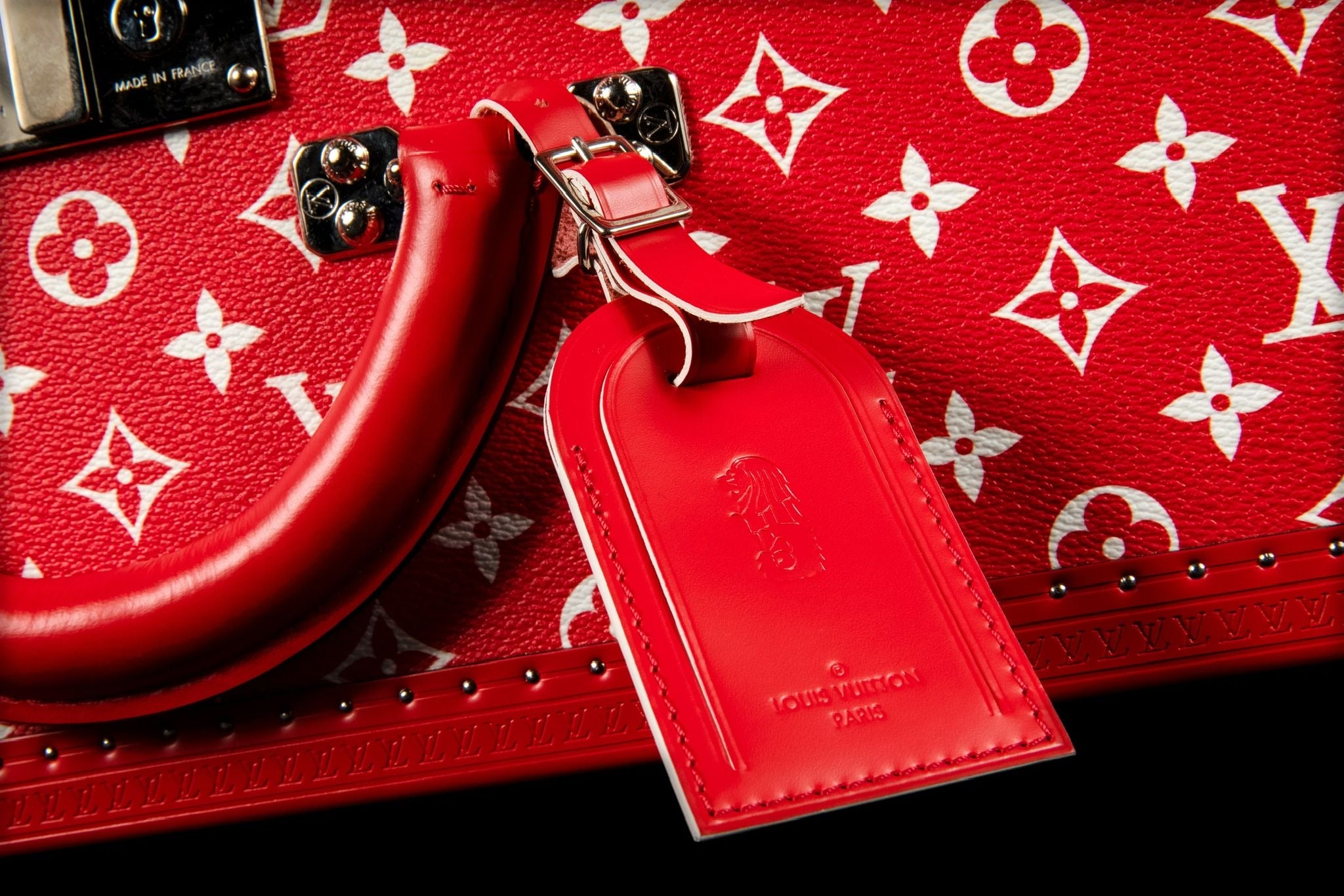 2017 Supreme x Louis Vuitton Red Monogram Trunk Set of 2